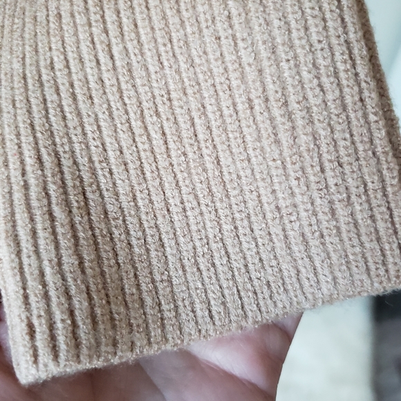 Sweetheart Neck Long Sleeve Knit Sweater Dress - Picture 5 of 9